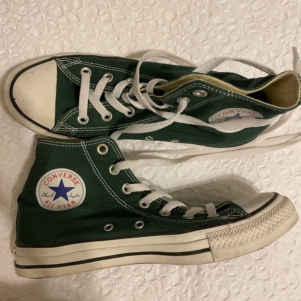 Green High Top  Converse - Womens size 8